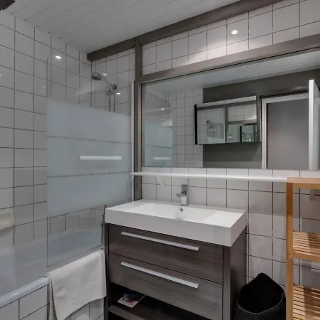 2br In Le Grand Pre Апартаменты *